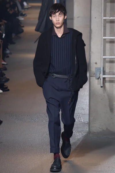 Look 31